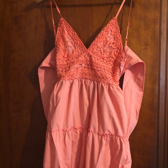 Beautiful Open Back Dress - Picture 3 of 5